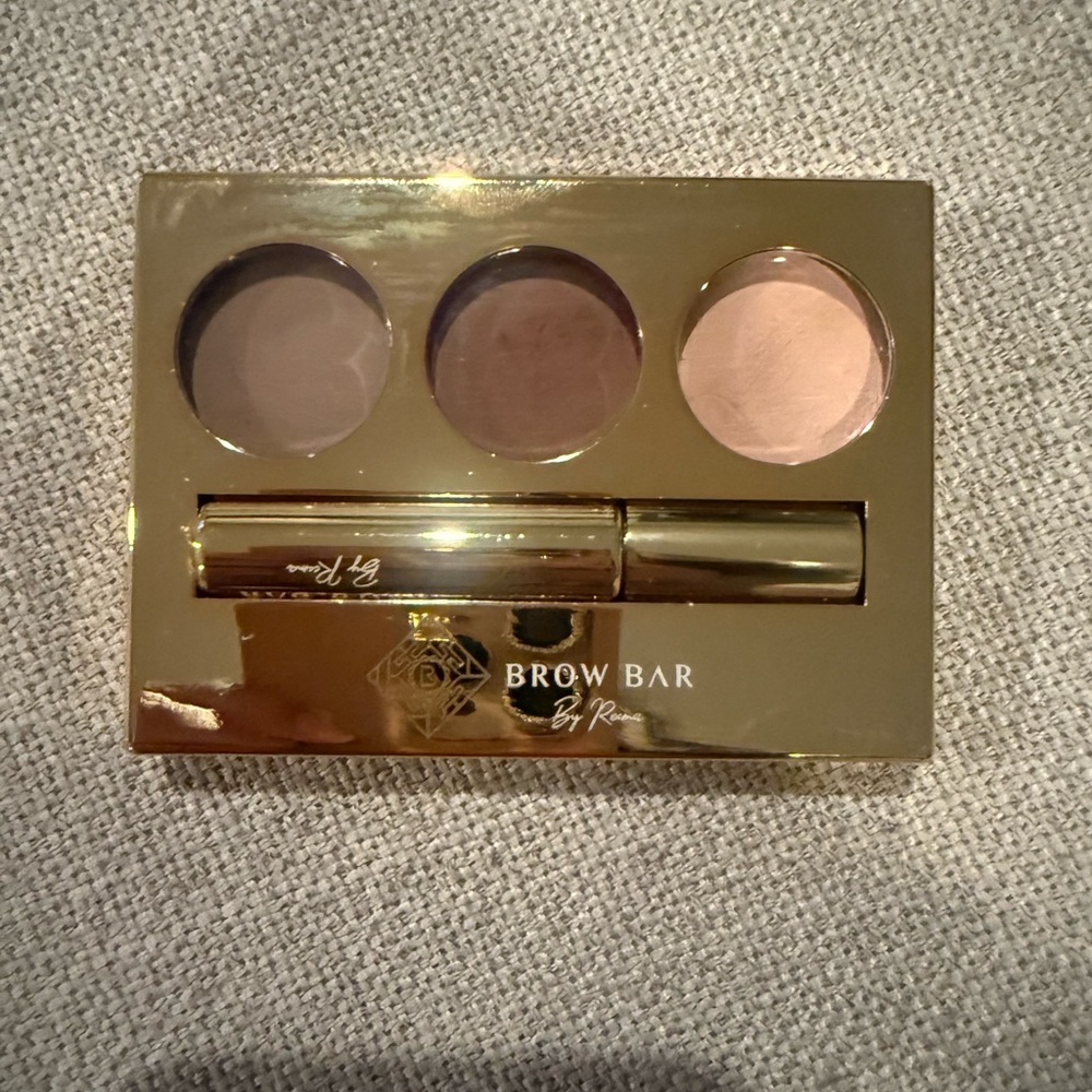 Brow Bar By Reema